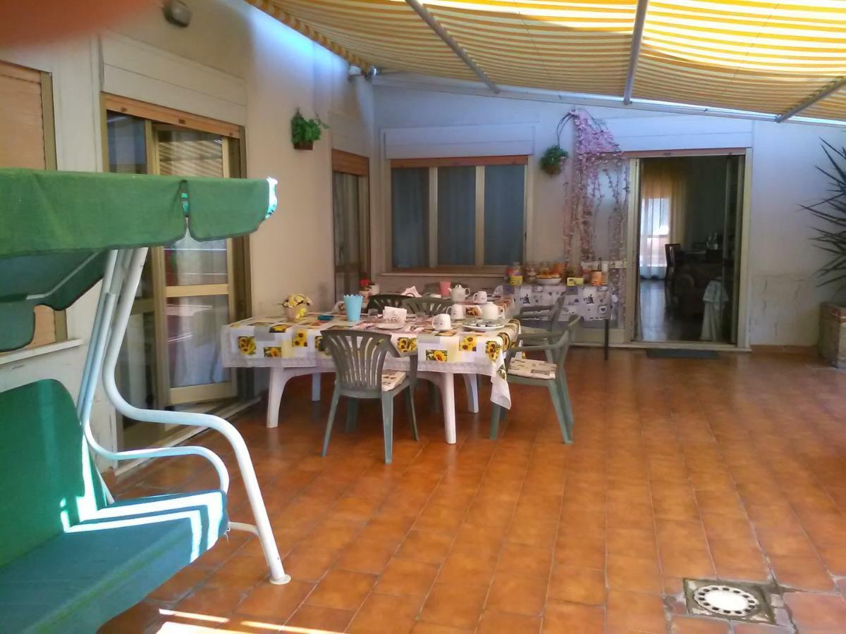 B&B Reggia In Famiglia Caserta Zewnętrze zdjęcie